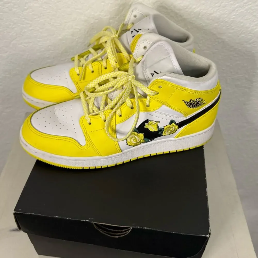Nike Jordan Air Mid SE Dynamic Yellow Floral Sneakers Youth 5.5/ Women’s 7